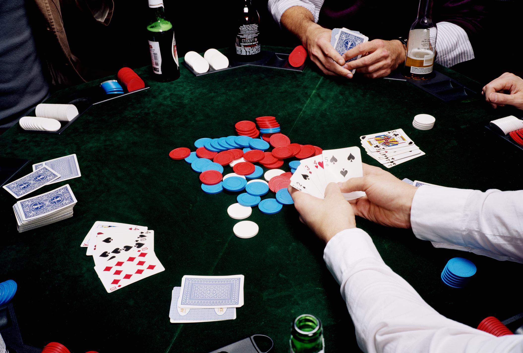 Online Poker Game And Gambling