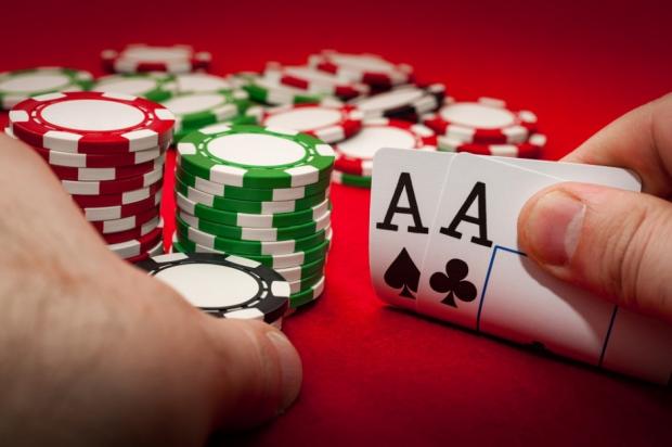 Online casinos Give Away Free Credits