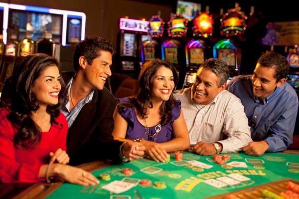 Slots Online Casino Games